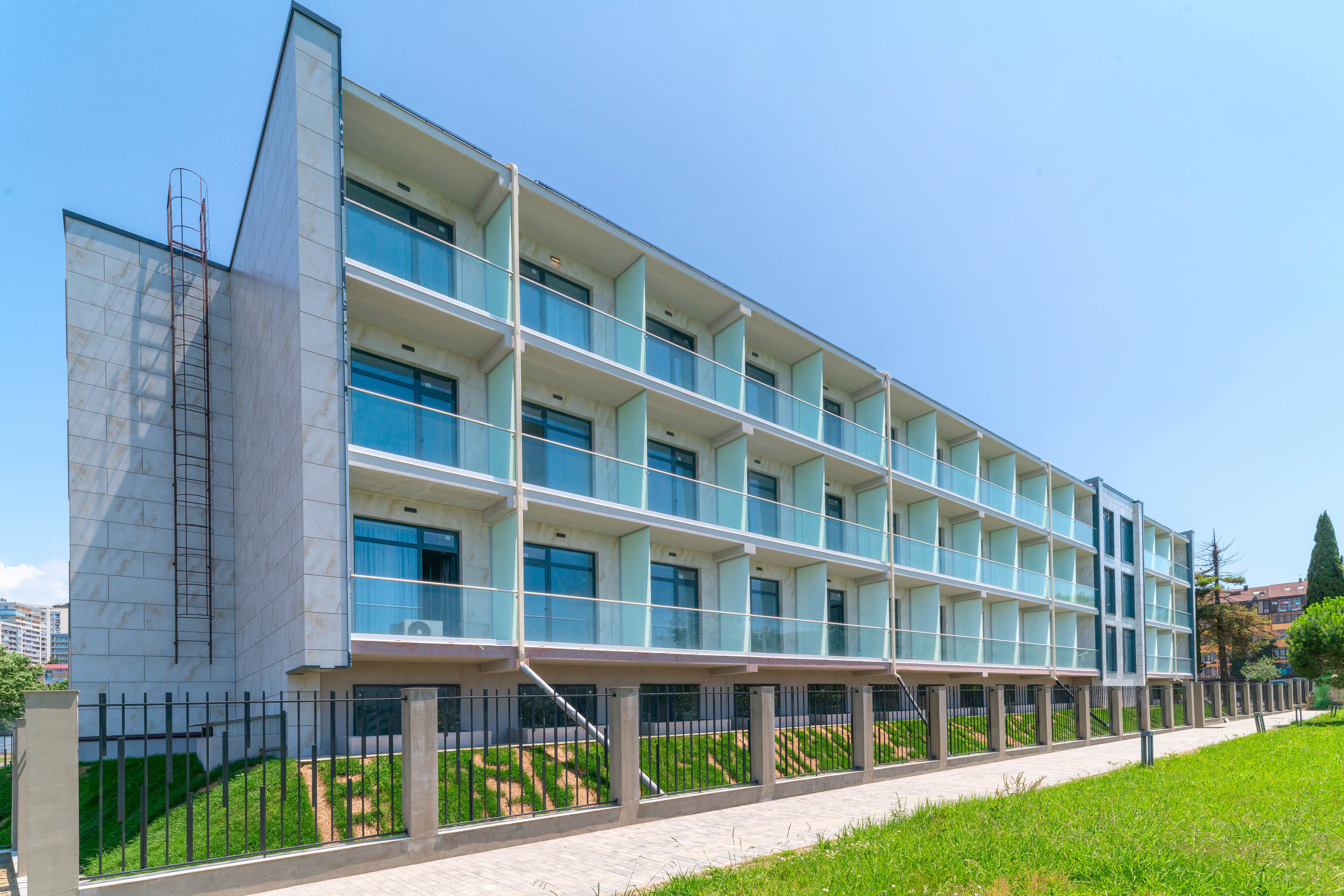 Отель Cosmos Adler Hotel 4*(Космос Адлер)