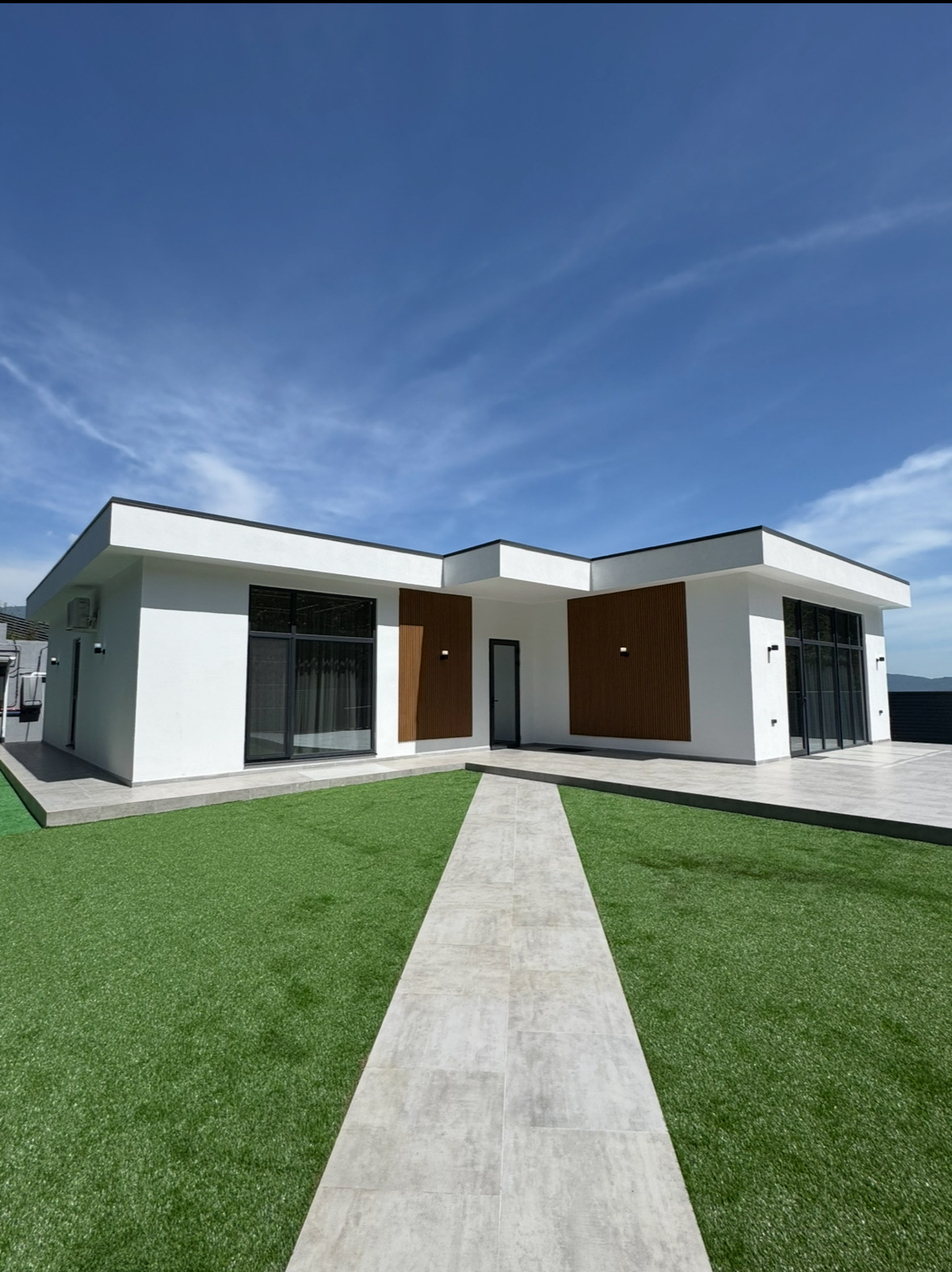 One-story
