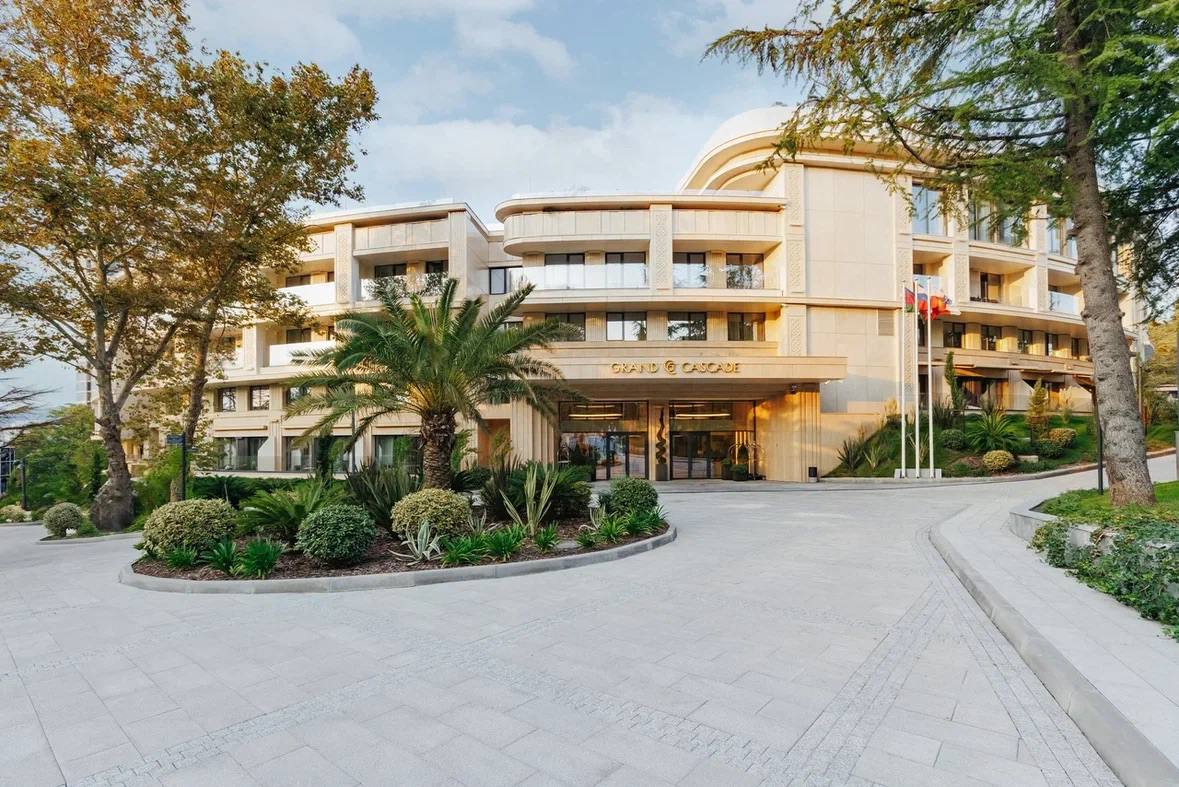 ГК Grand Cascade deluxe 5*(Гранд Каскад)