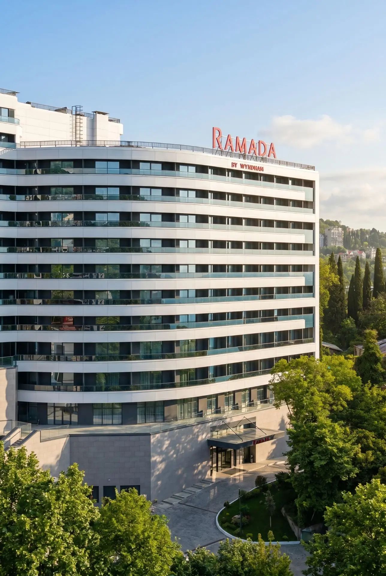 ГК Ramada by Wyndham Sochi ( ГК Рамада бай Виндэм Сочи)